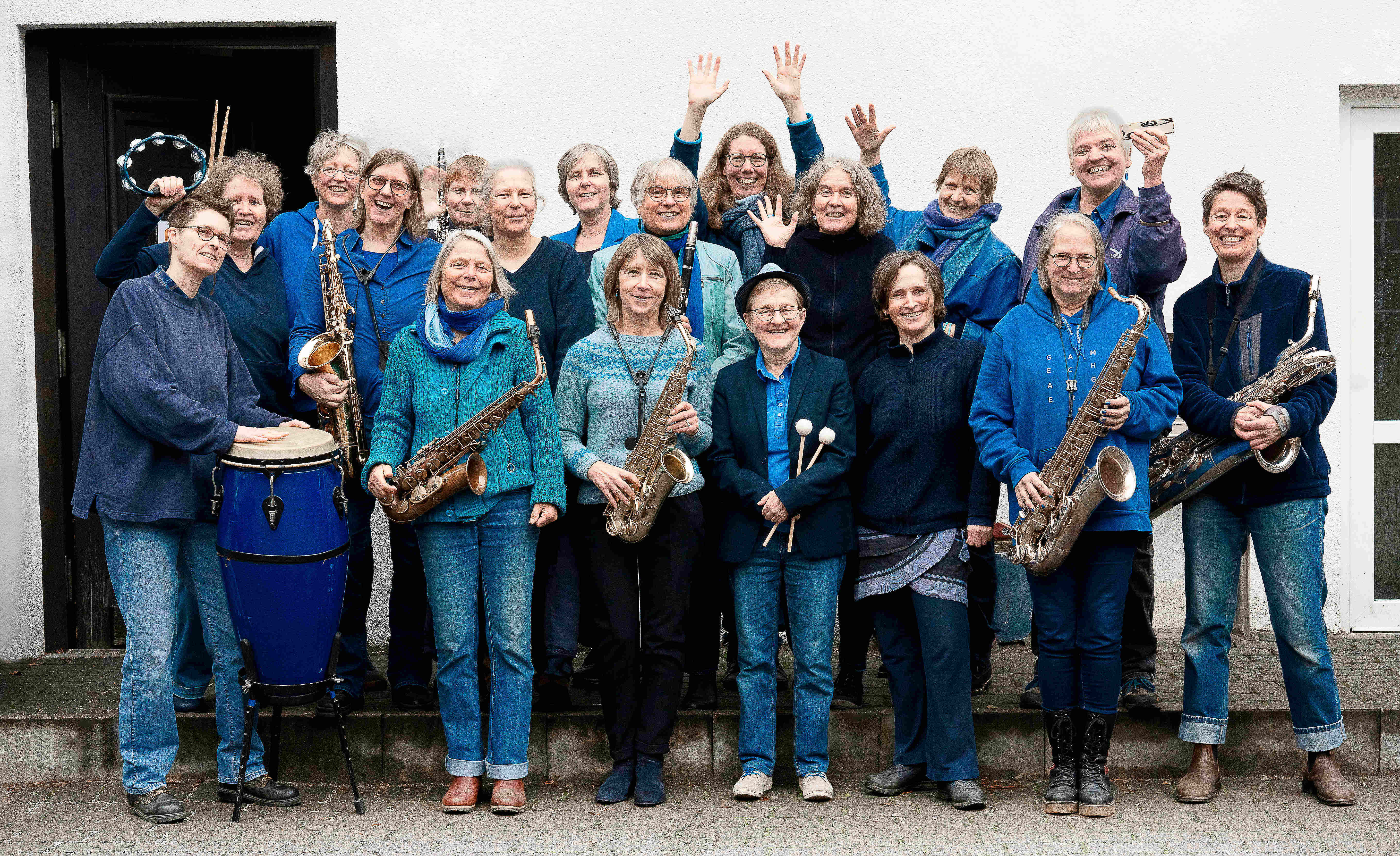 20251022 BigBandBerthaBlau